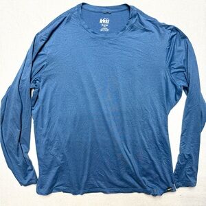REI Co-op Men's Long Sleeve Crew in Blue